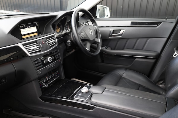 Used Mercedes-Benz E-Class 2012 for sale - 75554721: Photo 11