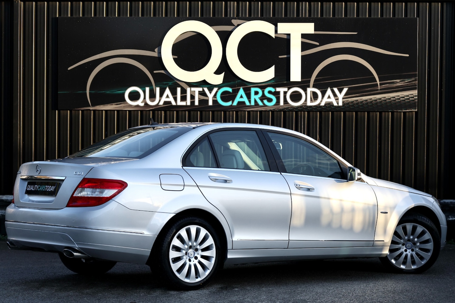 Used Mercedes-Benz C Class 2010 for sale - 76366347: Photo 12