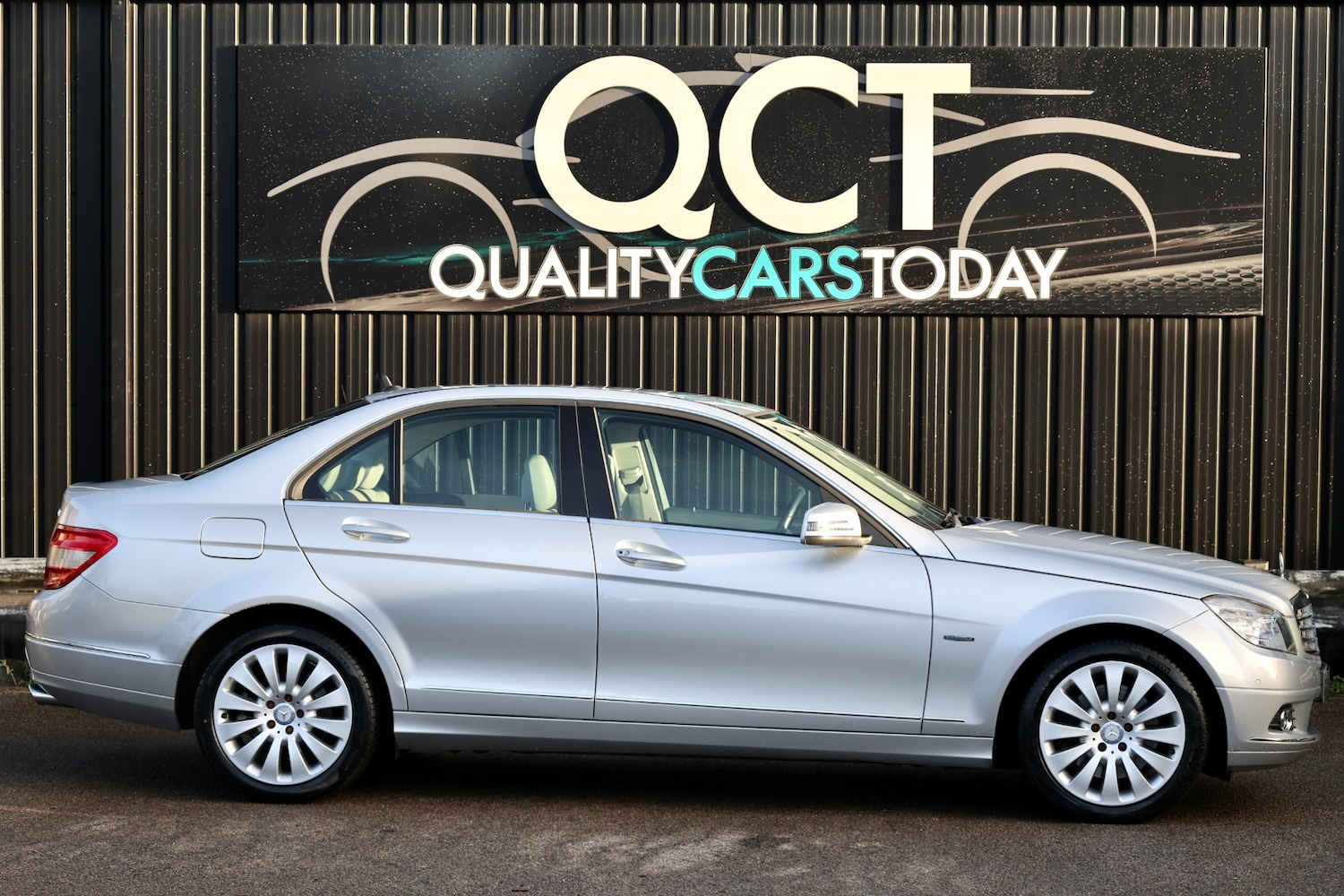 Used Mercedes-Benz C Class 2010 for sale - 76366347: Photo 9