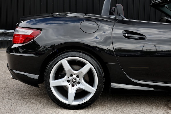 Used Mercedes-Benz SLK 2012 for sale - 75649493: Photo 19