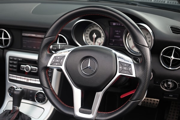 Used Mercedes-Benz SLK 2012 for sale - 75649493: Photo 22