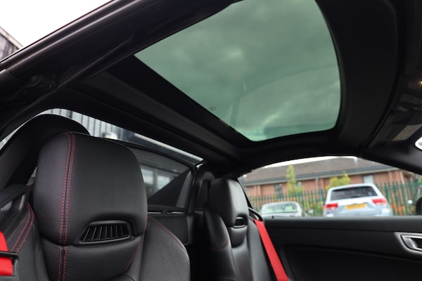 Used Mercedes-Benz SLK 2012 for sale - 75649493: Photo 7