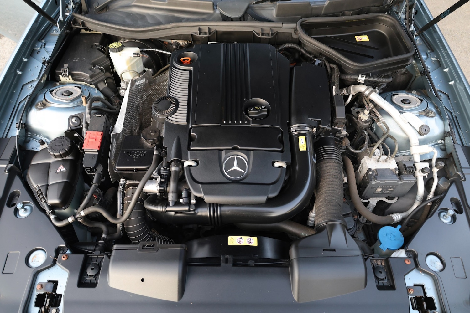 Used Mercedes-Benz SLK 2012 for sale - 76718403: Photo 18