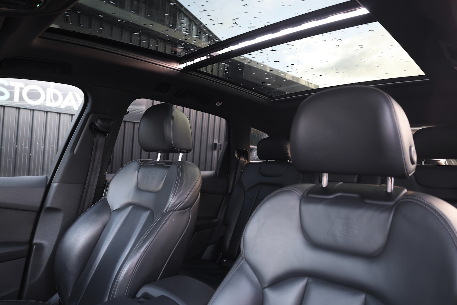 Used Audi Q7 2017 for sale - 76626767: Photo 34