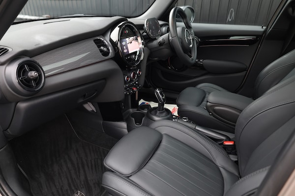 Used MINI Hatch 2024 for sale - 75677223: Photo 3