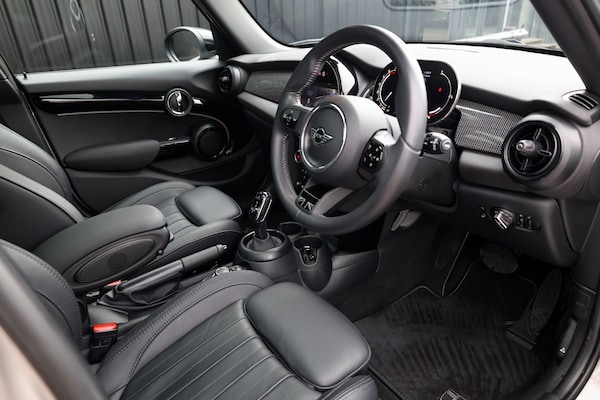Used MINI Hatch 2024 for sale - 75677223: Photo 9