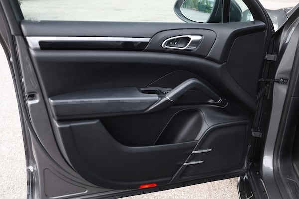 Used Porsche Cayenne 2013 for sale - 75046765: Photo 24