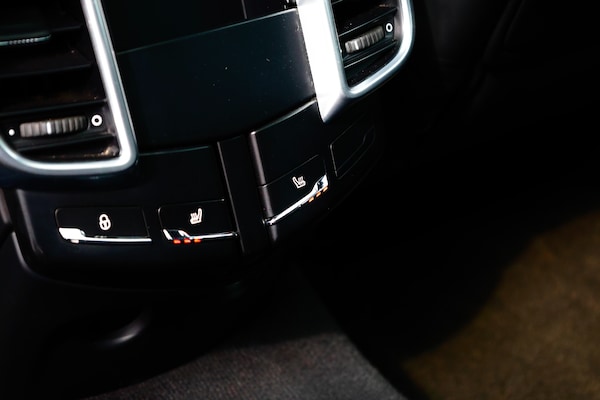 Used Porsche Cayenne 2013 for sale - 75046765: Photo 25