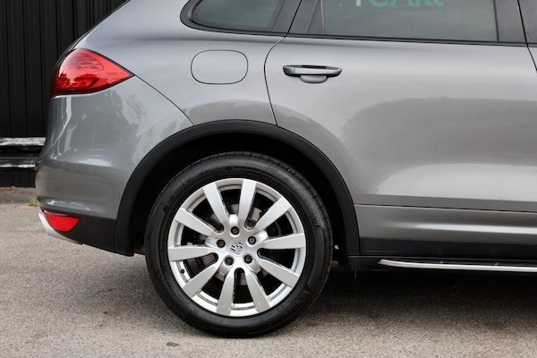 Used Porsche Cayenne 2013 for sale - 75046765: Photo 28