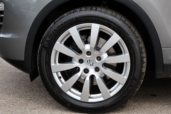 Used Porsche Cayenne 2013 for sale - 75046765: Photo 36