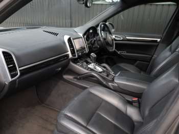 Used Porsche Cayenne 2013 for sale - 75046765: Photo