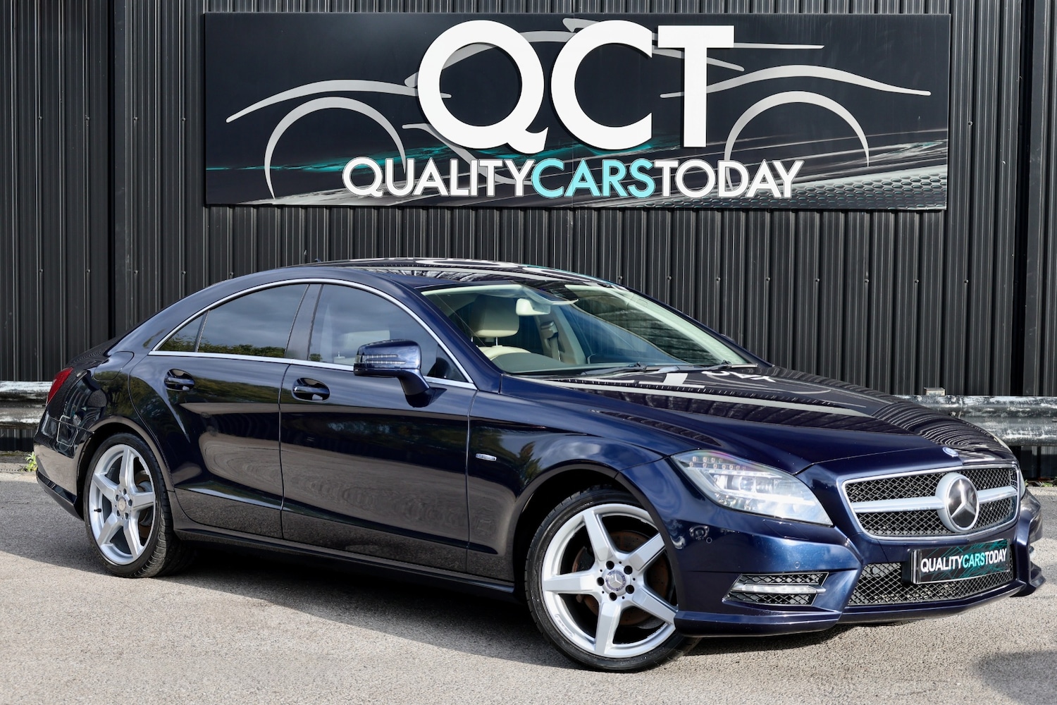 Used Mercedes-Benz CLS 2012 for sale - 76126057: Photo 1