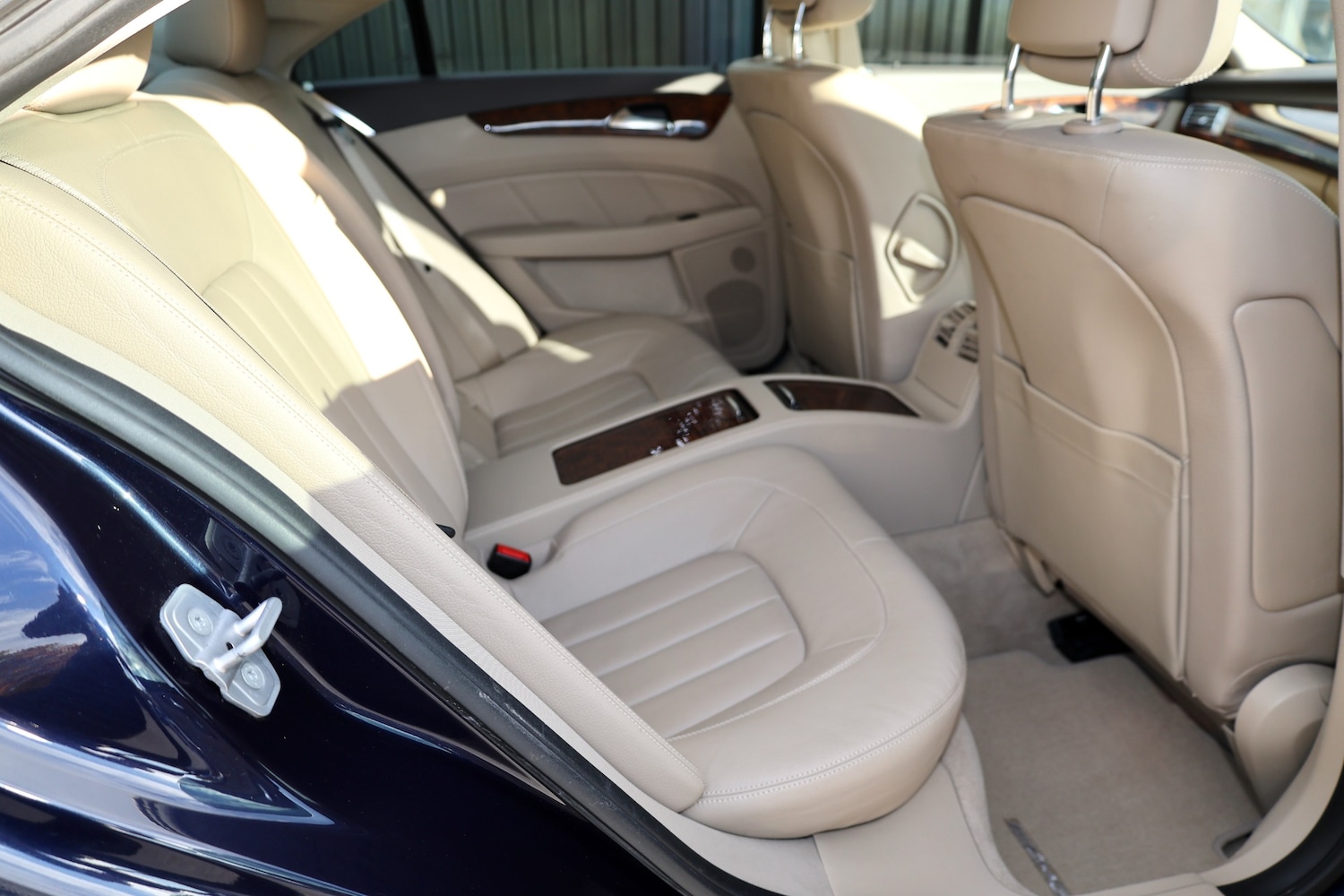Used Mercedes-Benz CLS 2012 for sale - 76126057: Photo 14