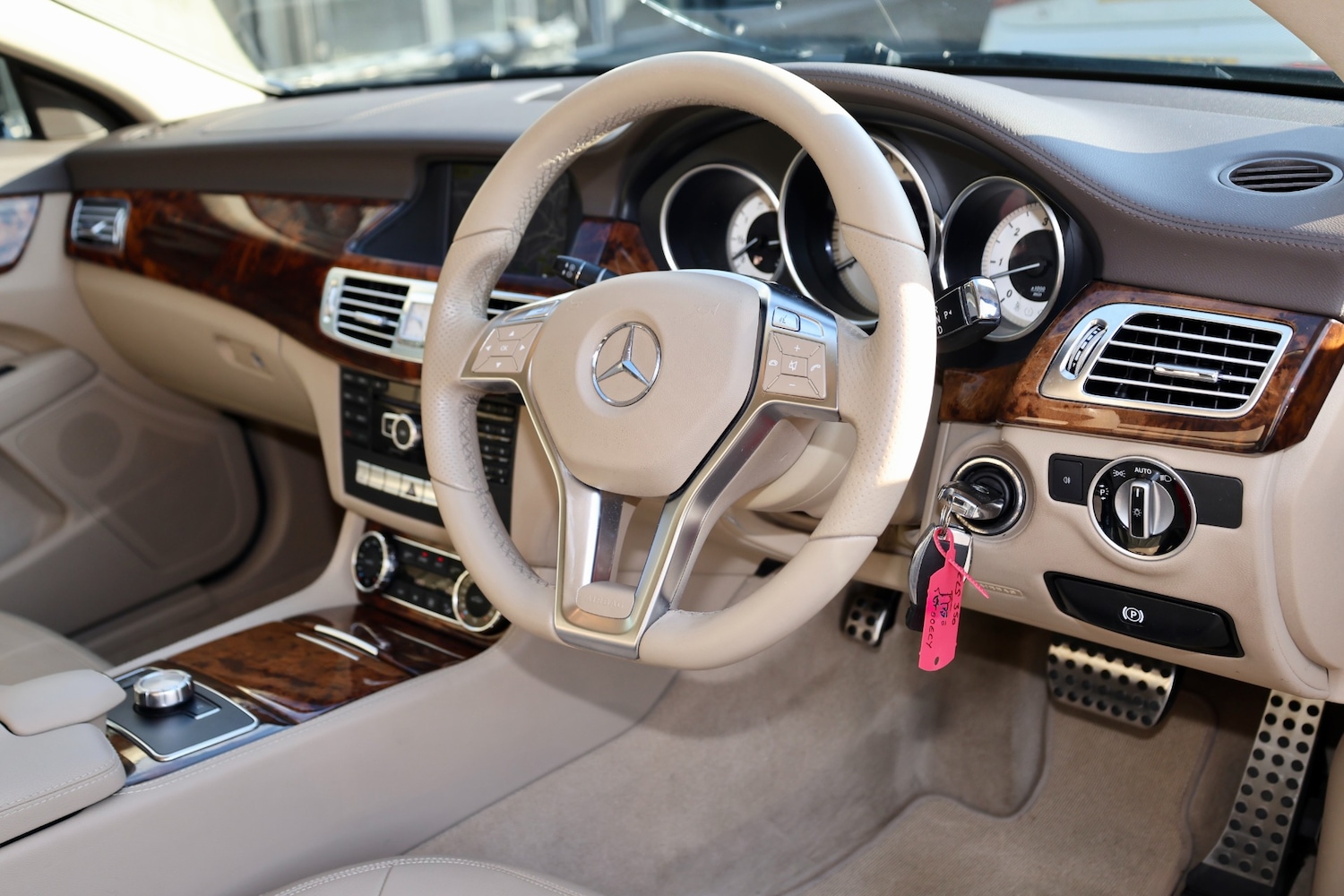Used Mercedes-Benz CLS 2012 for sale - 76126057: Photo 24