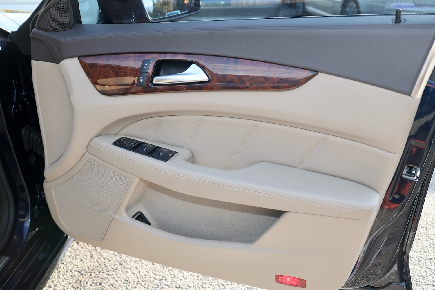 Used Mercedes-Benz CLS 2012 for sale - 76126057: Photo 25