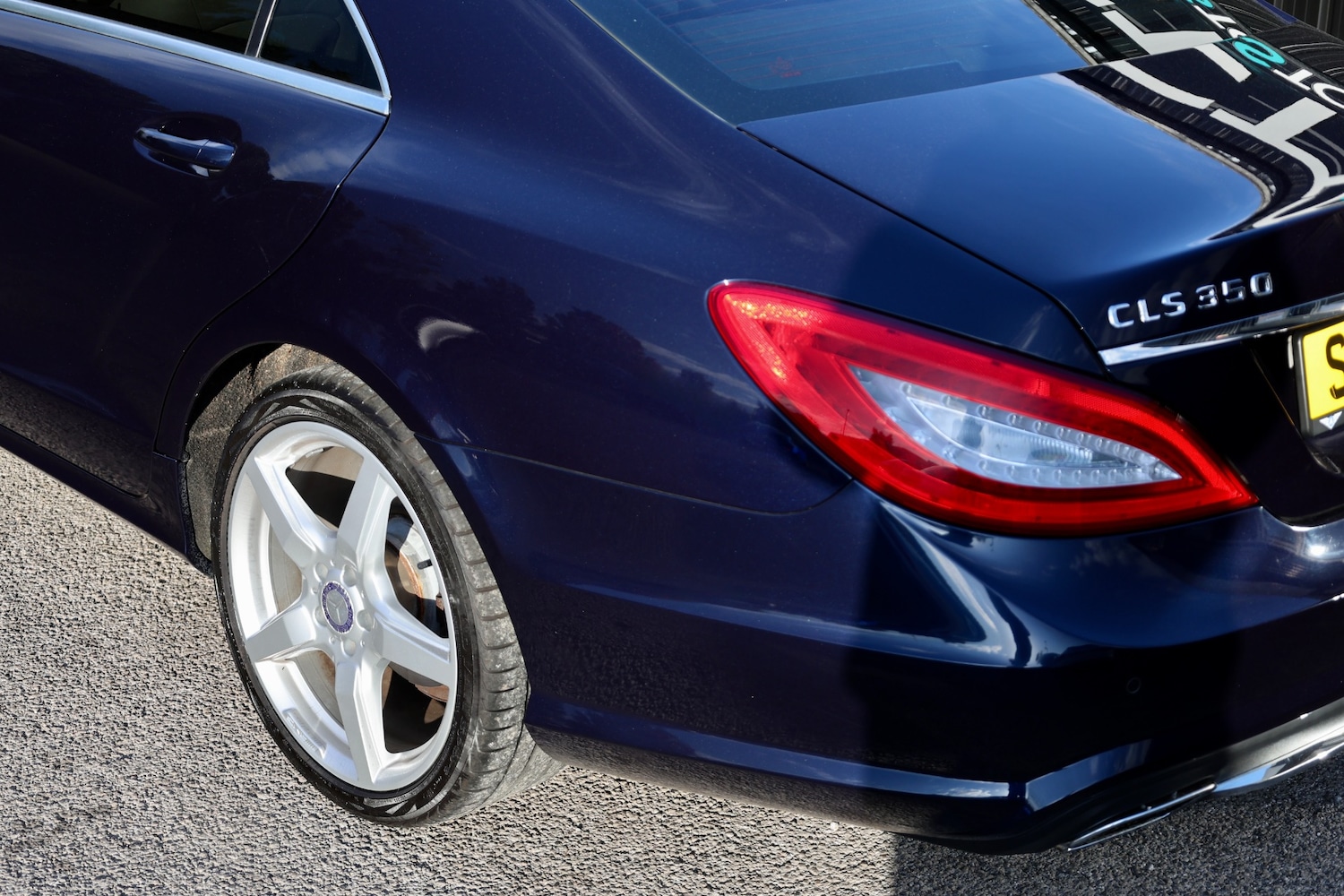 Used Mercedes-Benz CLS 2012 for sale - 76126057: Photo 32