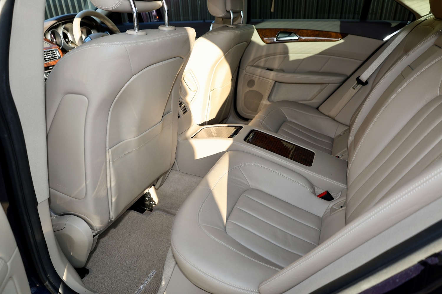 Used Mercedes-Benz CLS 2012 for sale - 76126057: Photo 38