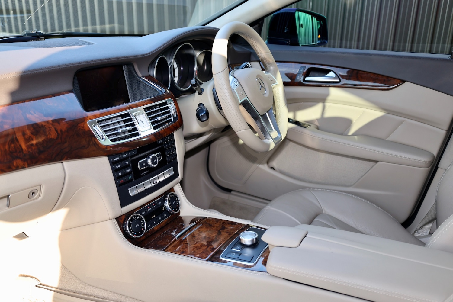 Used Mercedes-Benz CLS 2012 for sale - 76126057: Photo 7