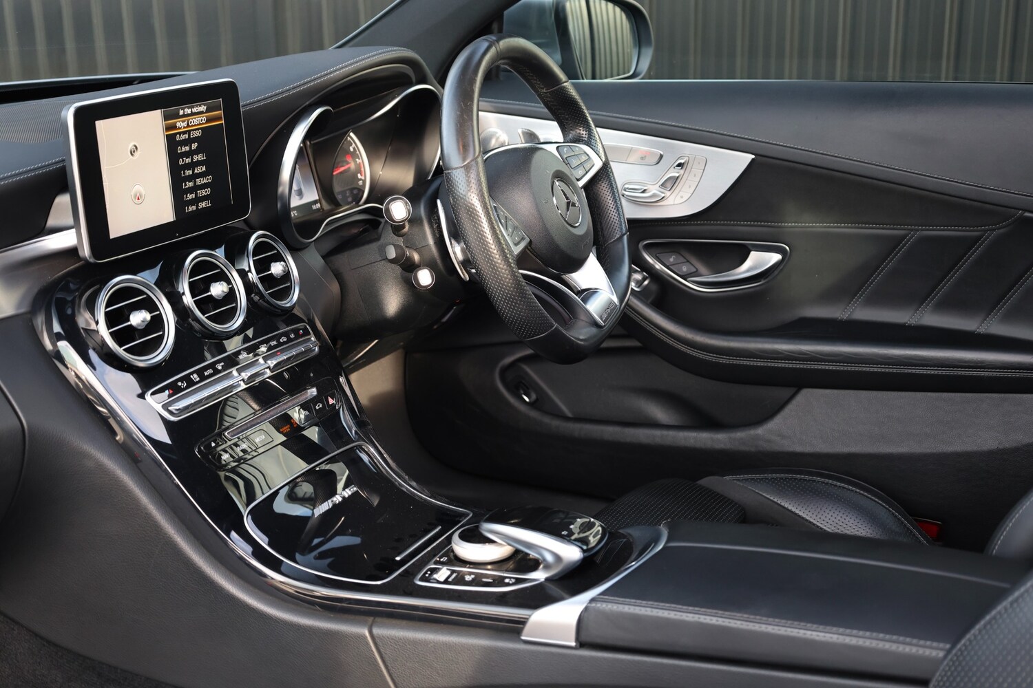 Used Mercedes-Benz C Class 2018 for sale - 77851519: Photo 8