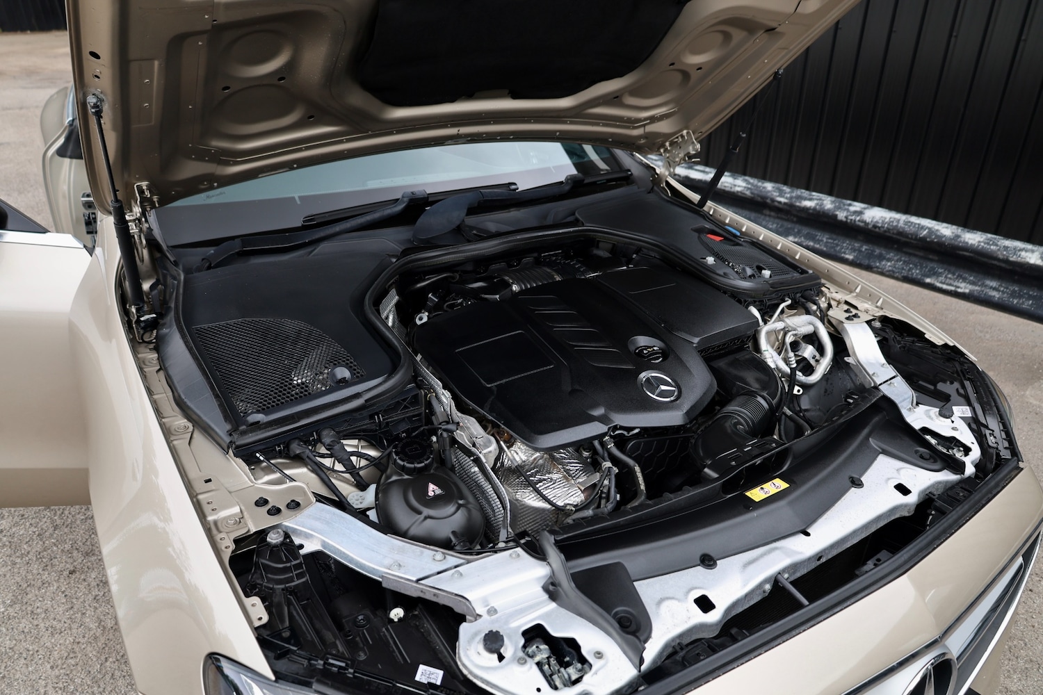 Used Mercedes-Benz E Class 2018 for sale - 76402511: Photo 25