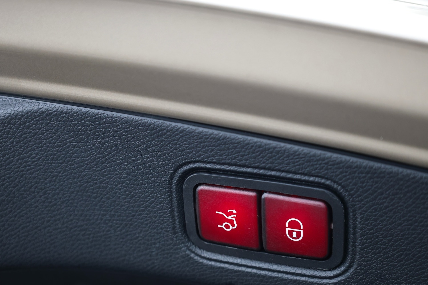 Used Mercedes-Benz E Class 2018 for sale - 76402511: Photo 29