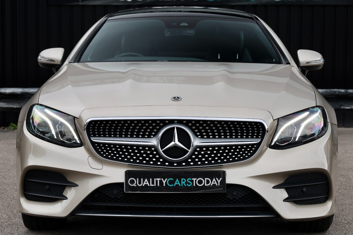 Used Mercedes-Benz E Class 2018 for sale - 76402511: Photo 4