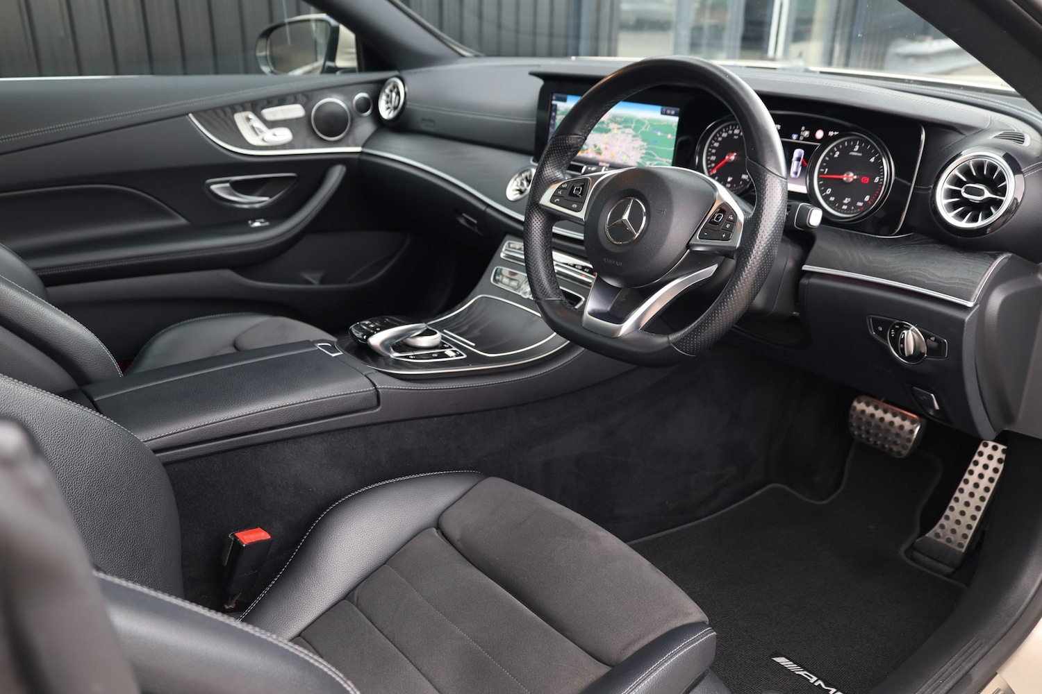 Used Mercedes-Benz E Class 2018 for sale - 76402511: Photo 6