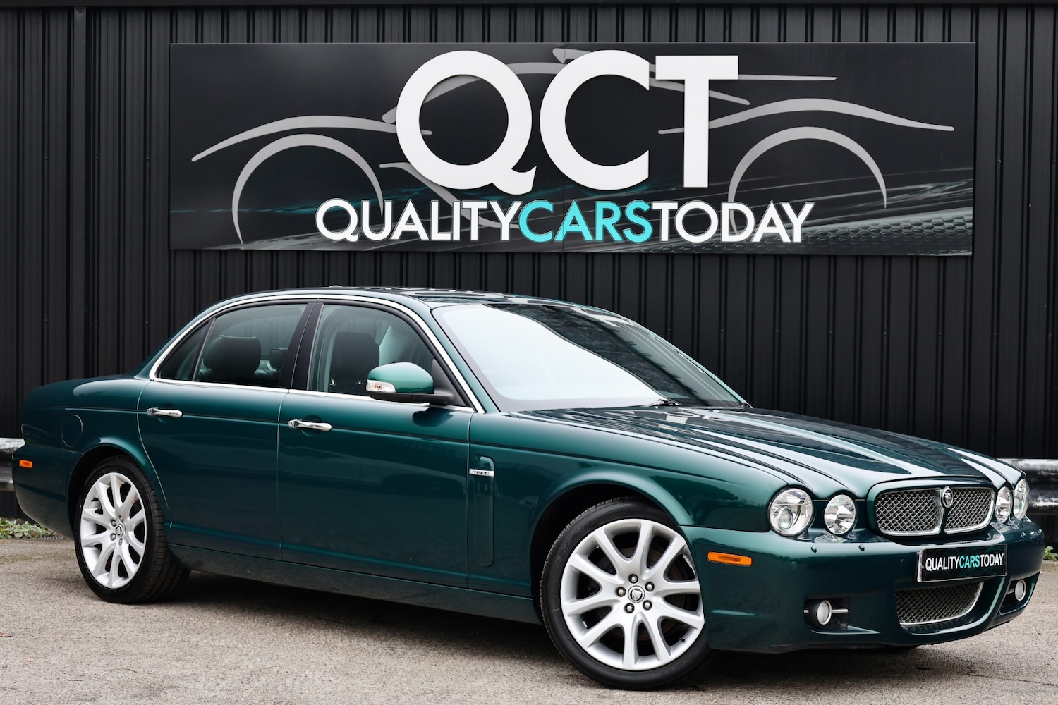 Used Jaguar XJ 2007 for sale - 76534527: Photo 1