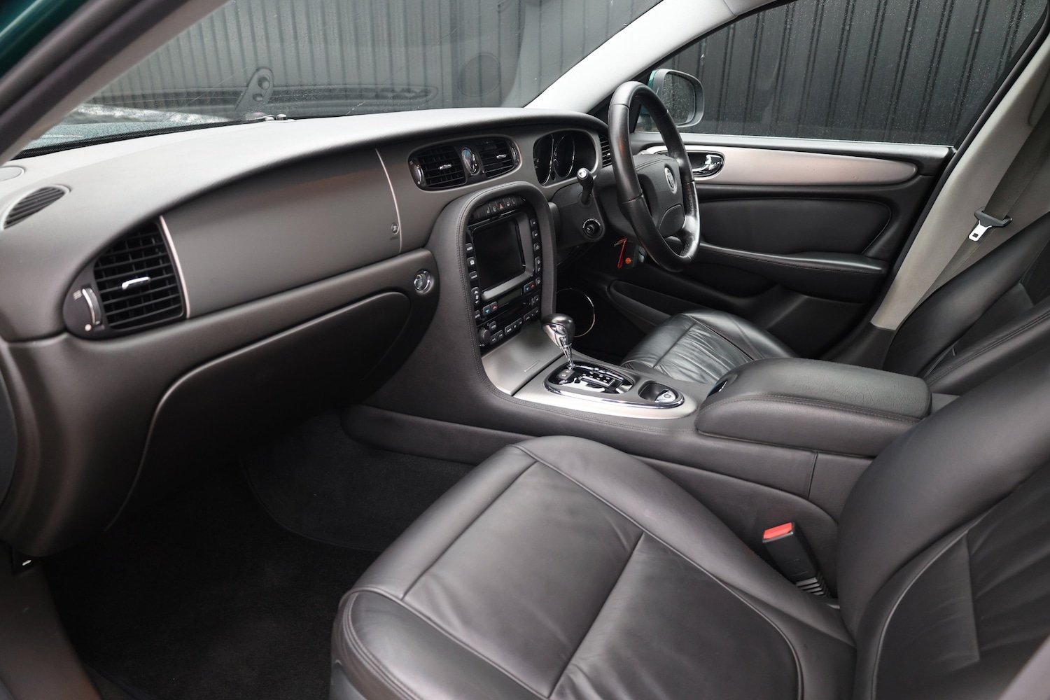 Used Jaguar XJ 2007 for sale - 76534527: Photo 3