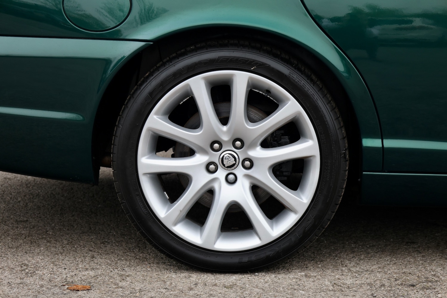 Used Jaguar XJ 2007 for sale - 76534527: Photo 39