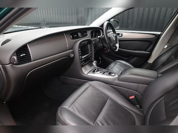 Used Jaguar XJ 2007 for sale - 76534527: Photo