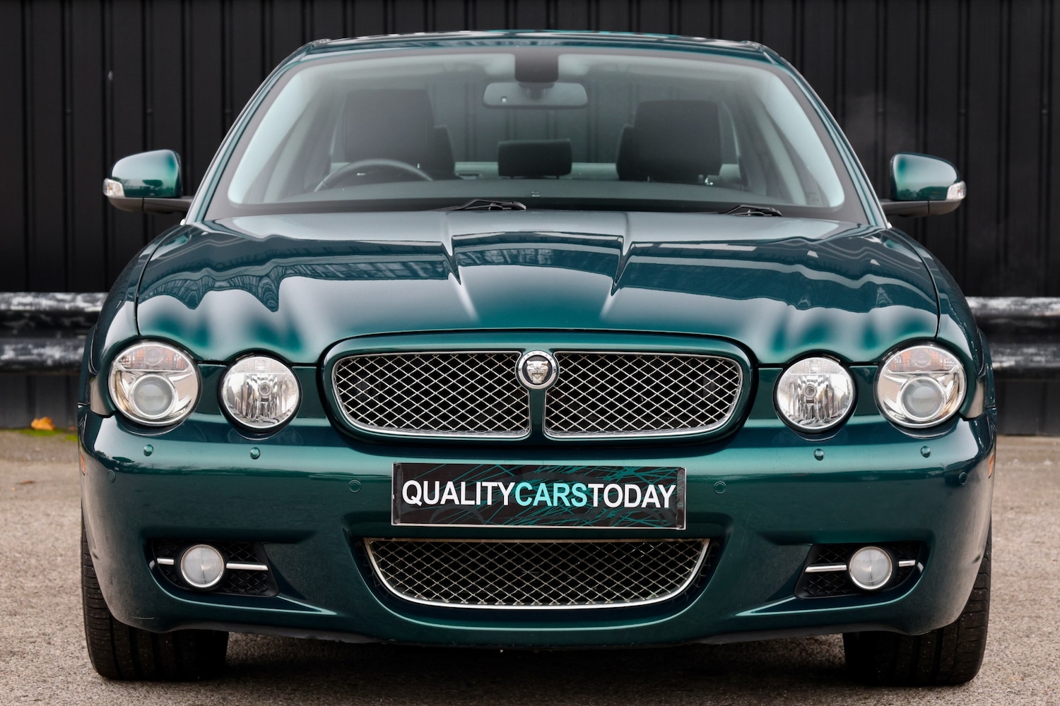 Used Jaguar XJ 2007 for sale - 76534527: Photo 4