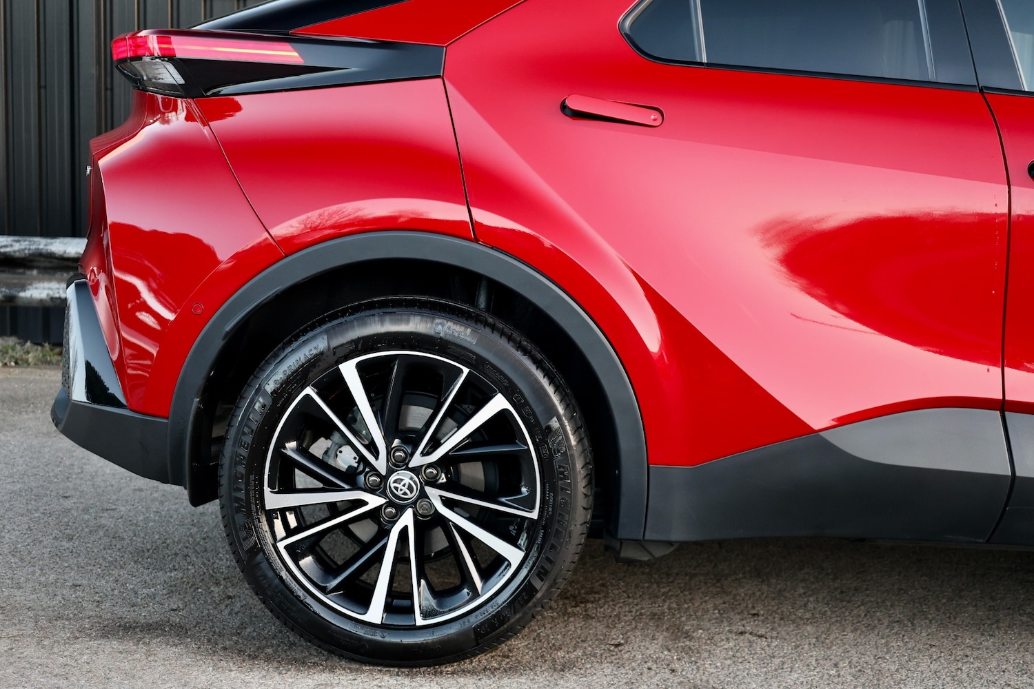 Used Toyota C-HR 2025 for sale - 77094250: Photo 12