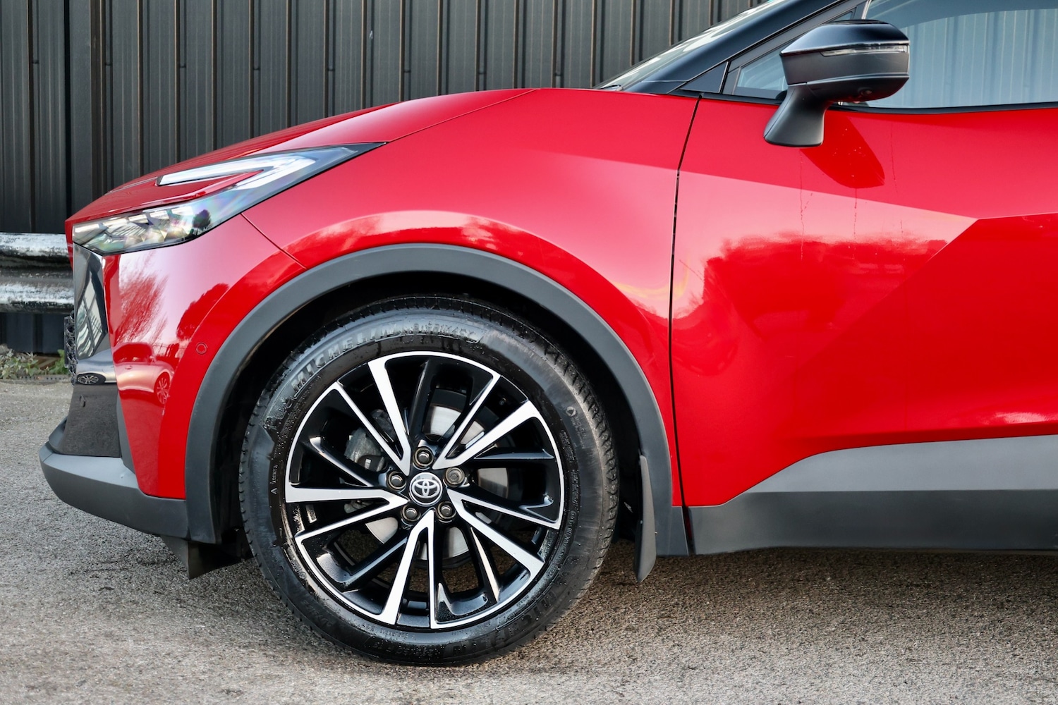 Used Toyota C-HR 2025 for sale - 77094250: Photo 19