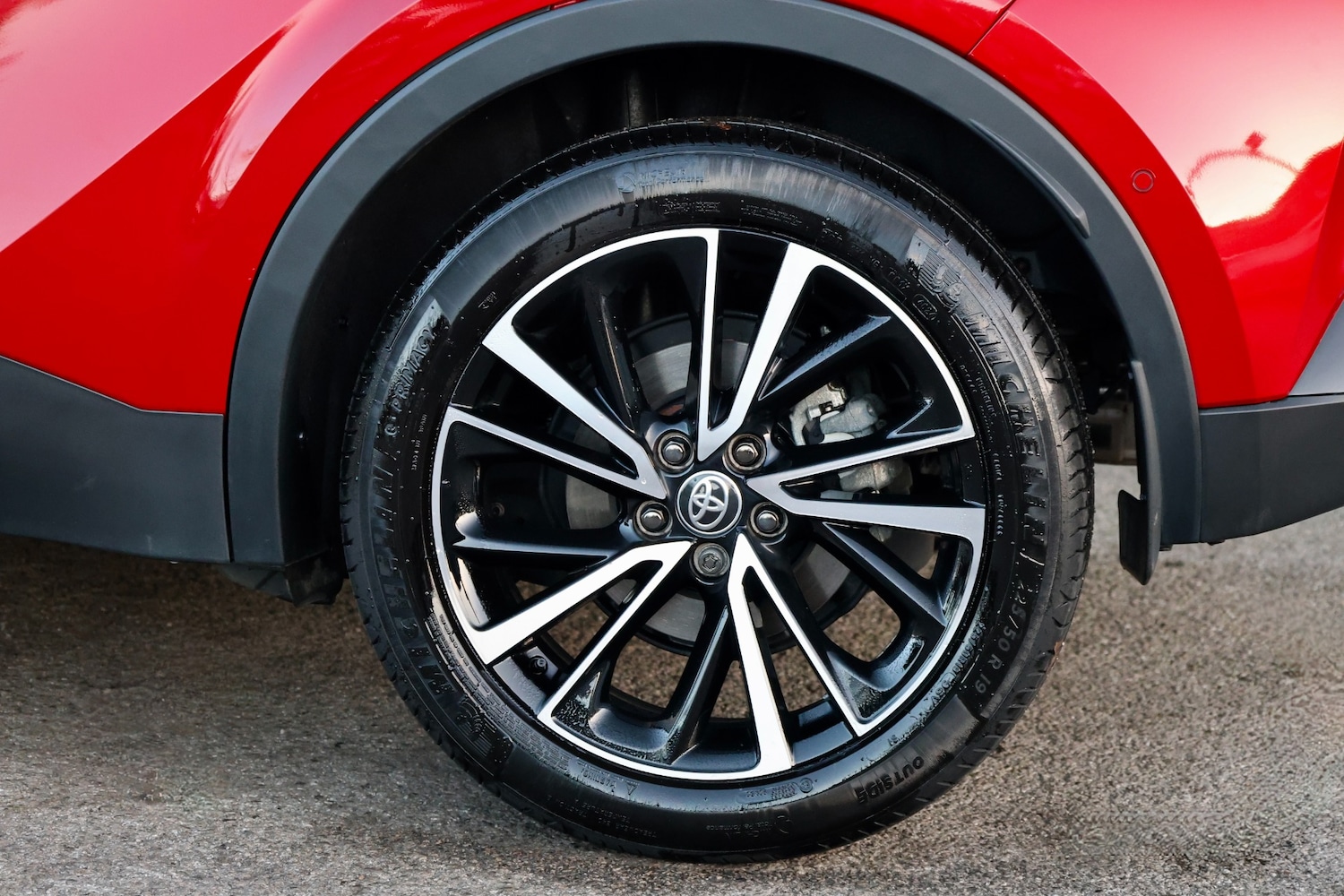 Used Toyota C-HR 2025 for sale - 77094250: Photo 22