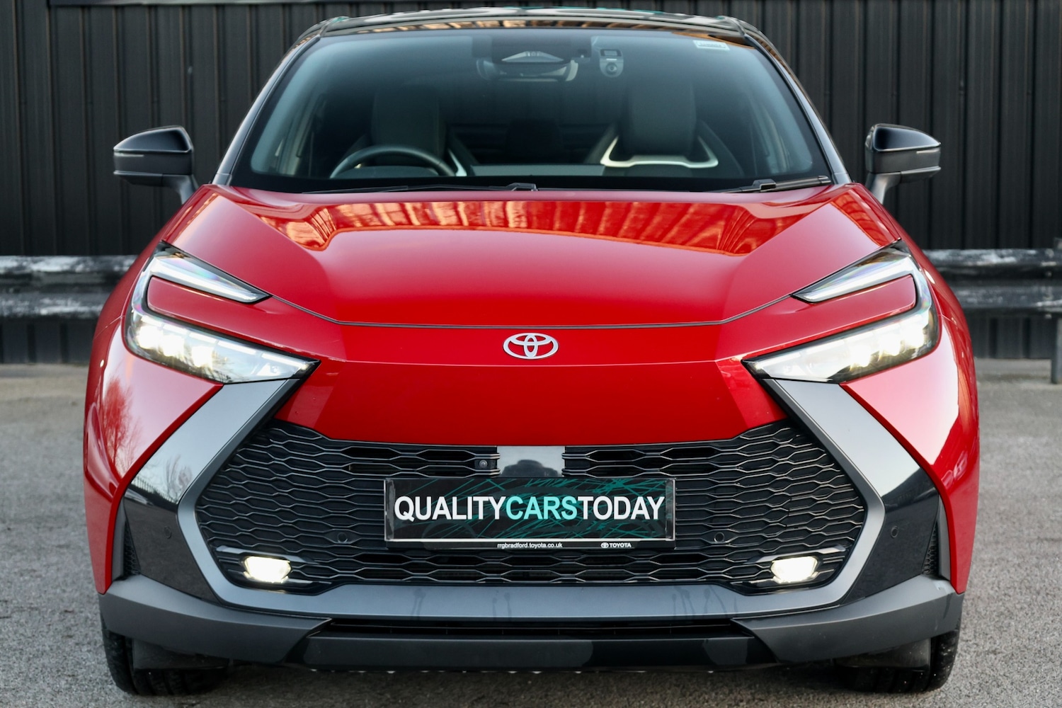 Used Toyota C-HR 2025 for sale - 77094250: Photo 3