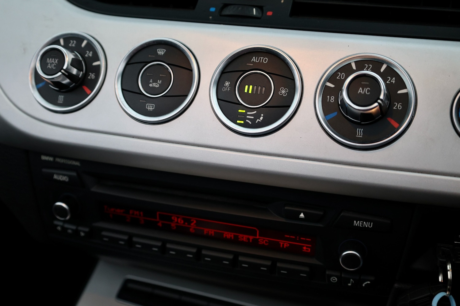 Used BMW Z4 2012 for sale - 77409665: Photo 32