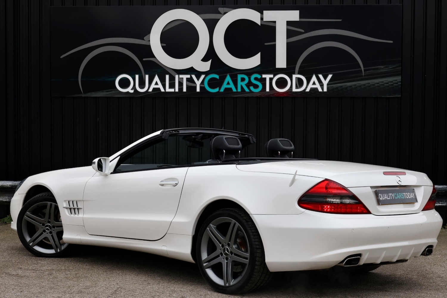 Used Mercedes-Benz SL 2010 for sale - 77800184: Photo 10