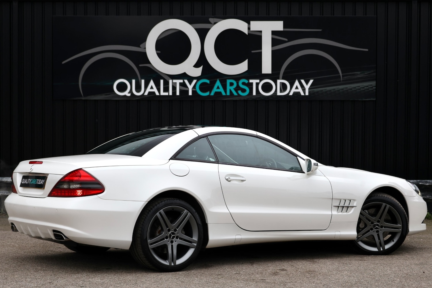 Used Mercedes-Benz SL 2010 for sale - 77800184: Photo 11