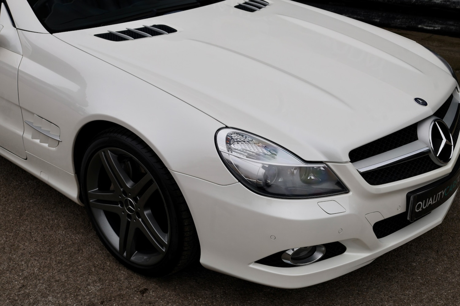 Used Mercedes-Benz SL 2010 for sale - 77800184: Photo 16