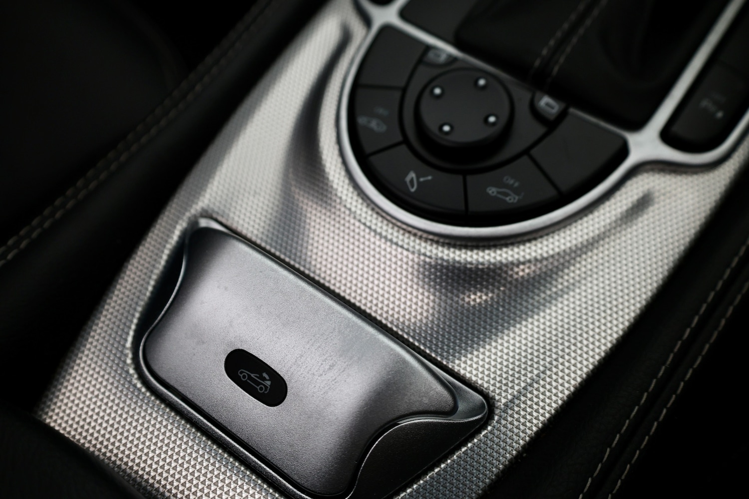 Used Mercedes-Benz SL 2010 for sale - 77800184: Photo 26