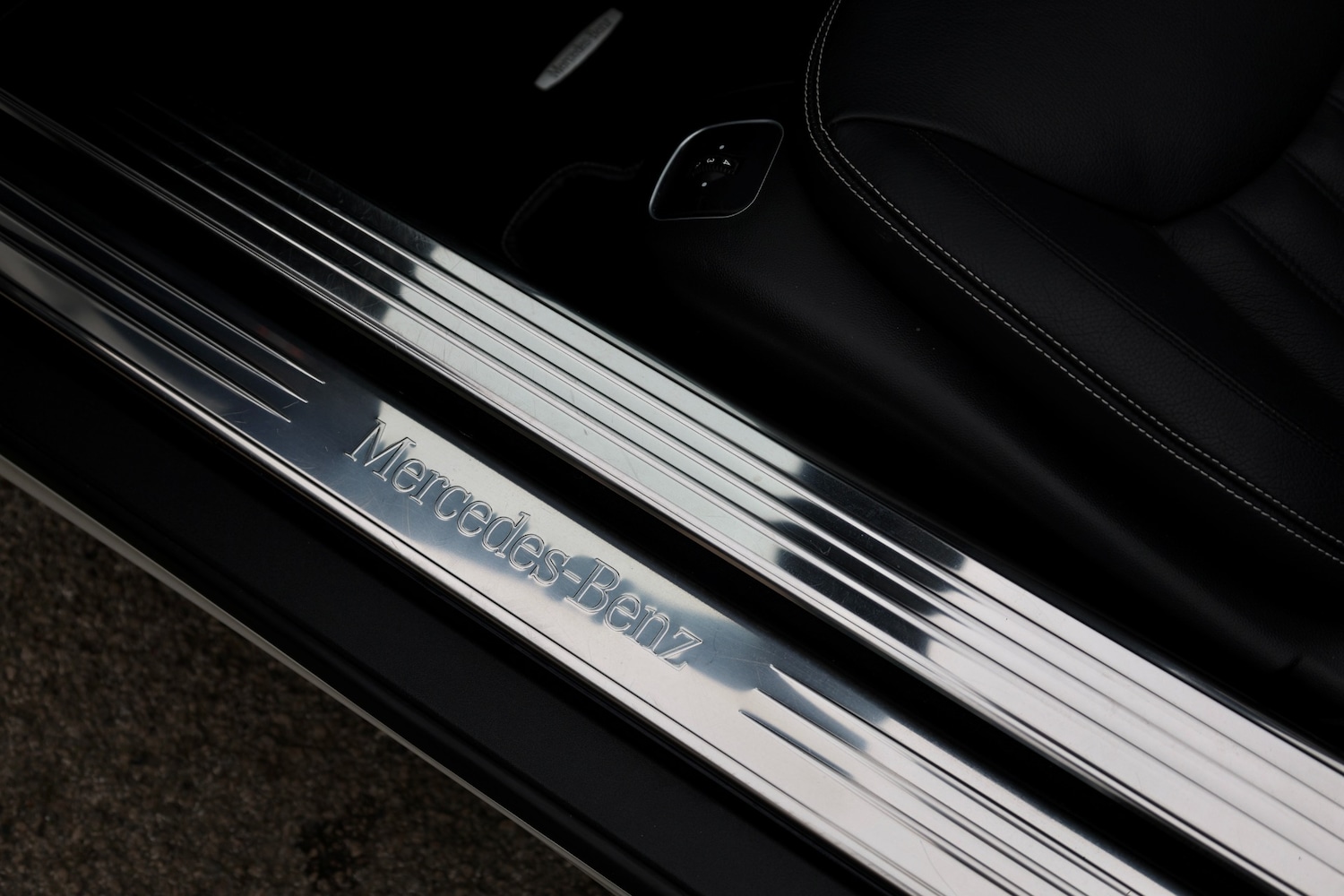 Used Mercedes-Benz SL 2010 for sale - 77800184: Photo 28