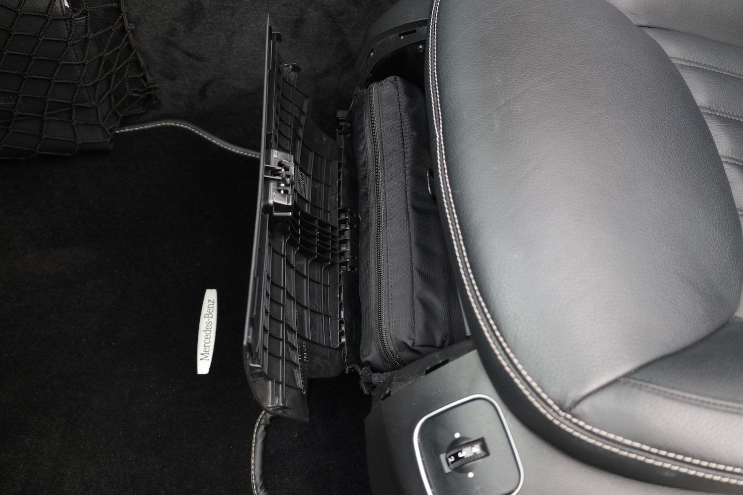 Used Mercedes-Benz SL 2010 for sale - 77800184: Photo 30