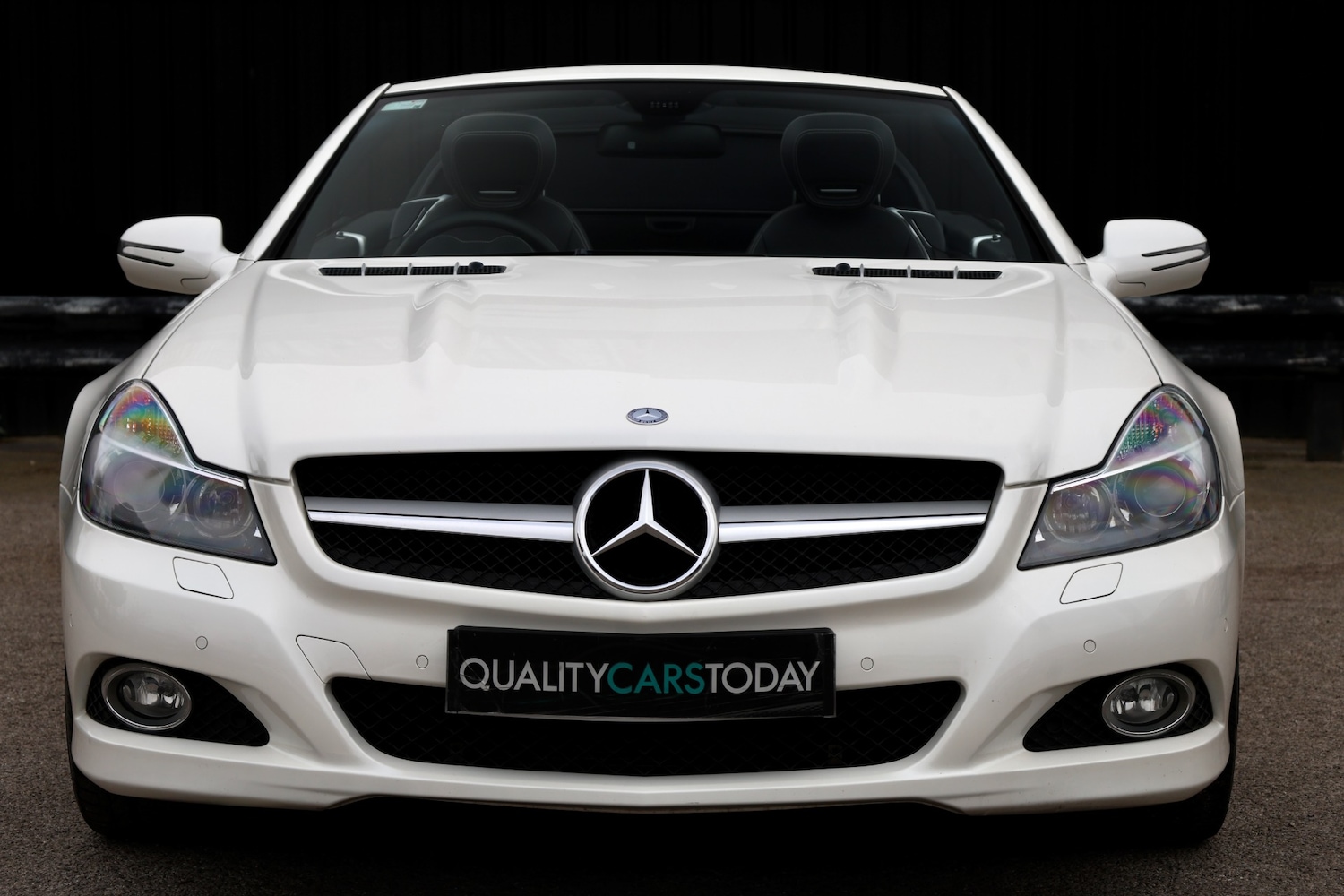 Used Mercedes-Benz SL 2010 for sale - 77800184: Photo 4