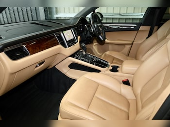 Used Porsche Macan 2016 for sale - 76447567: Photo