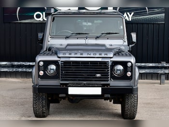 Used Land Rover Defender 2014 for sale - 78415256: Photo