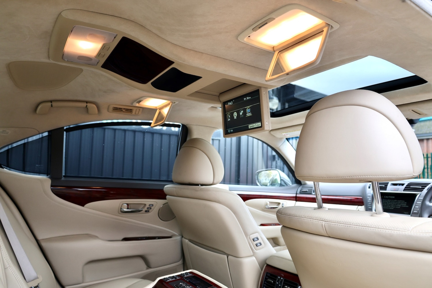 Used Lexus LS 2007 for sale - 76555367: Photo 11