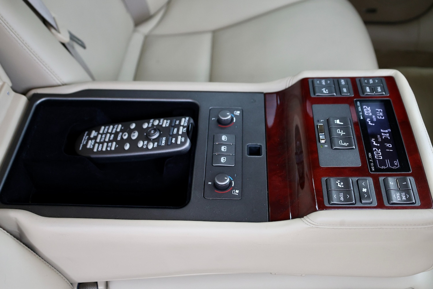 Used Lexus LS 2007 for sale - 76555367: Photo 23