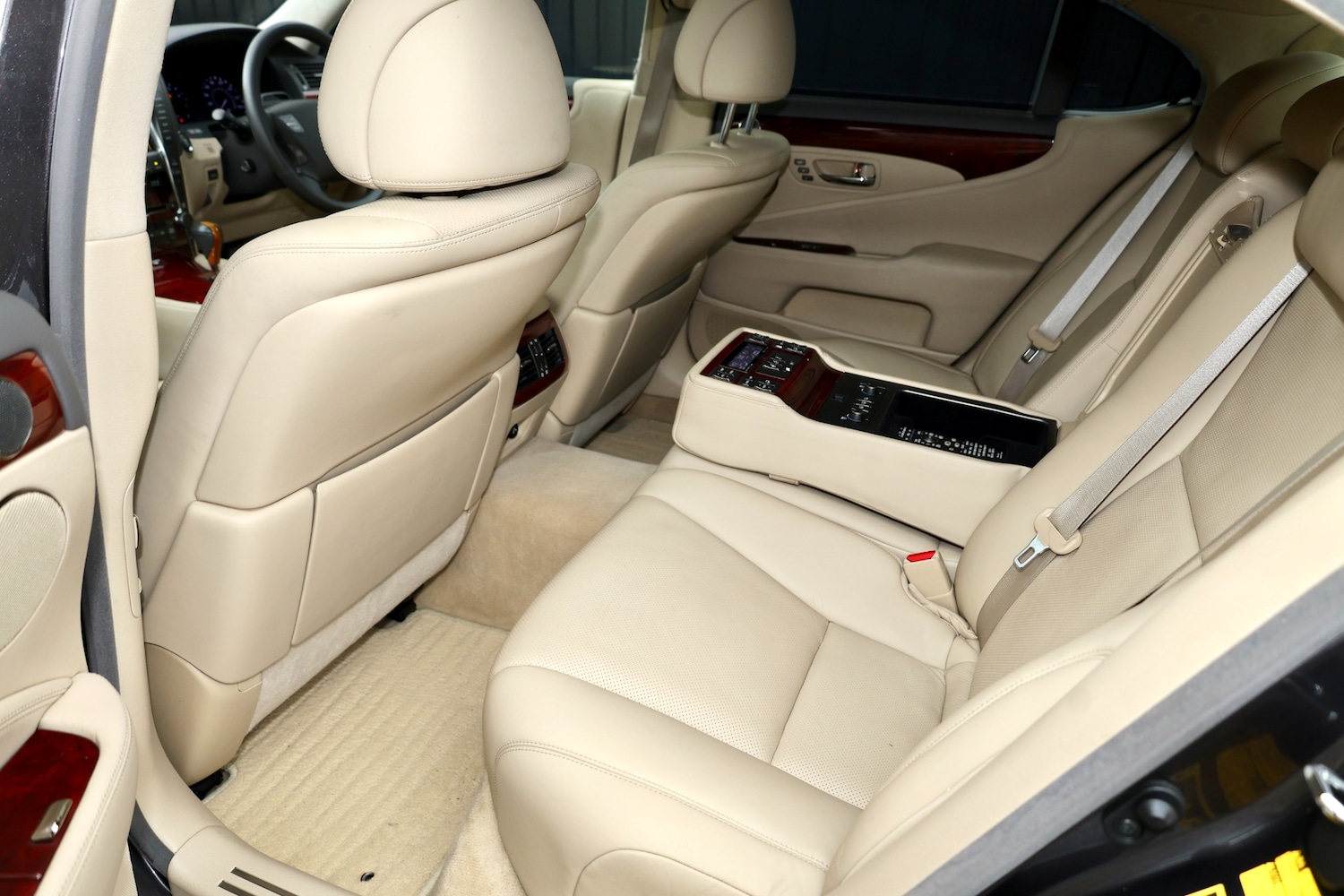 Used Lexus LS 2007 for sale - 76555367: Photo 40