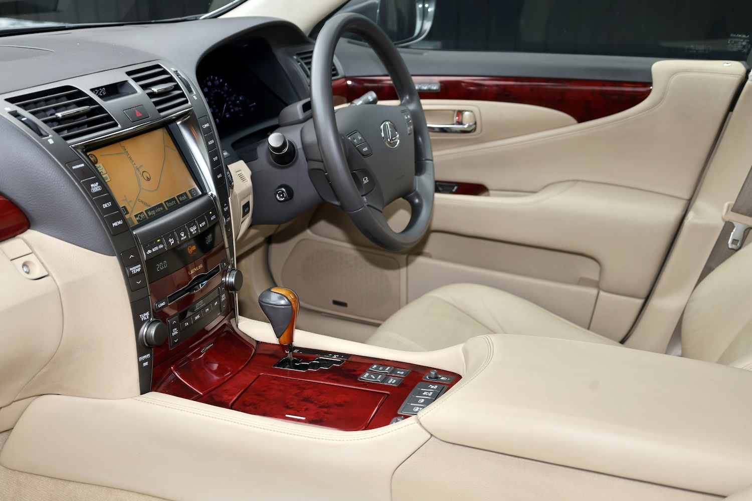 Used Lexus LS 2007 for sale - 76555367: Photo 9